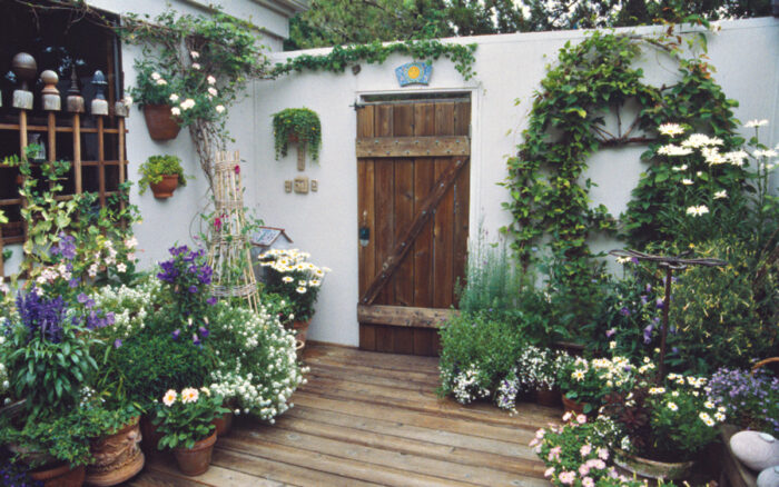 containers used as elements in landscape design