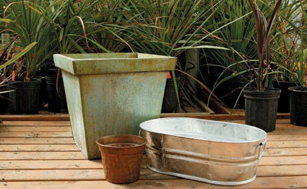 Pros & Cons of Different Types of Garden Containers