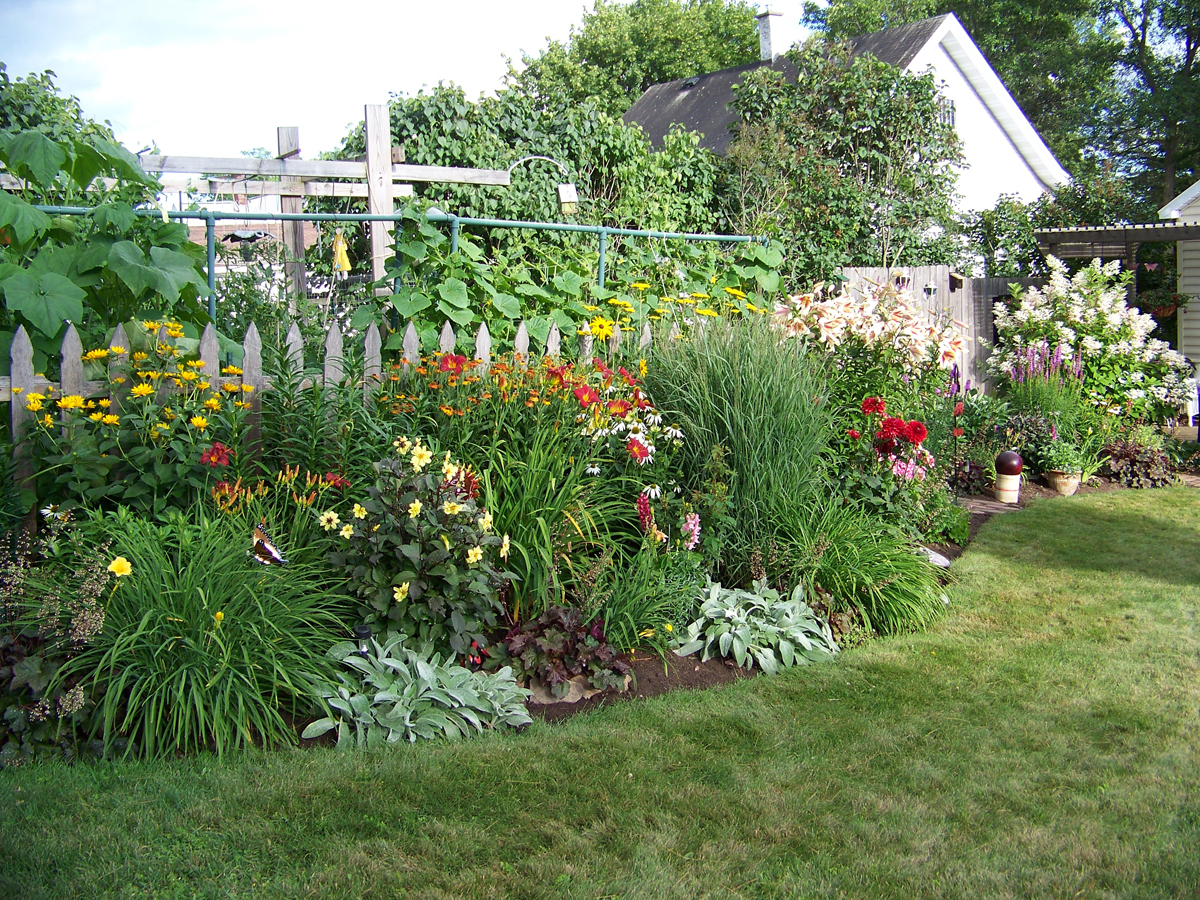 hek Flitsend Ale Five Traditional Elements of a Cottage Garden - FineGardening