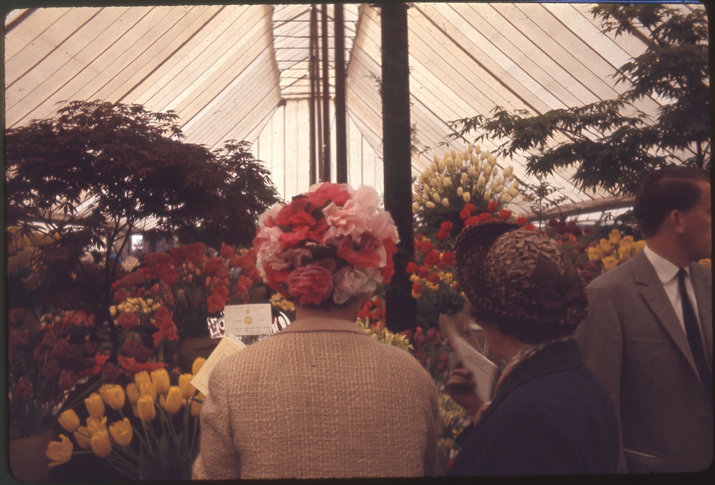 Flowery hats in 1976