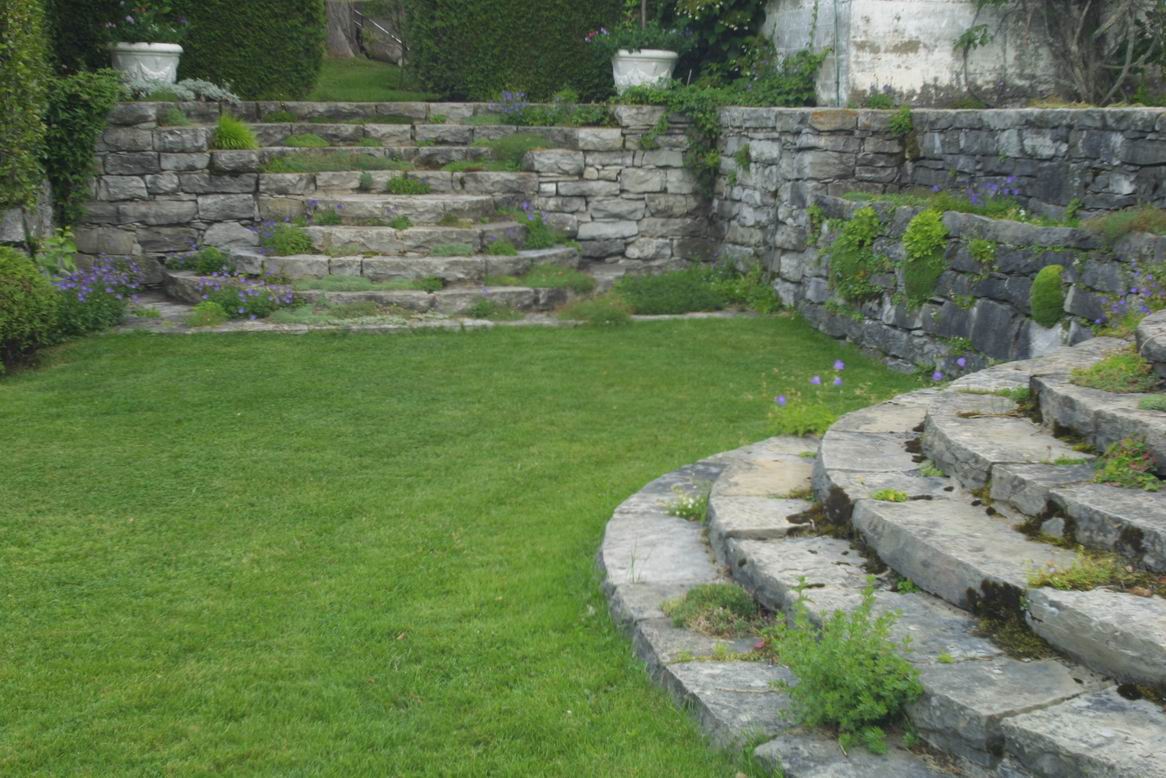 curved stone stairs