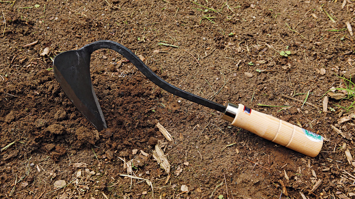 Hoe gardening deals tools list