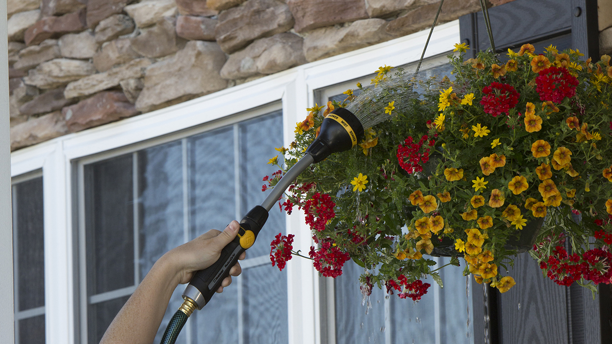 15 Mother's Day garden gifts perfect for plant moms