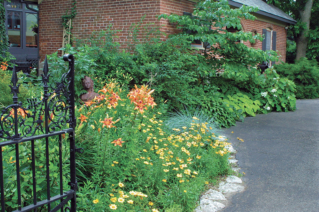 A Fresh Approach to Foundation Plantings FineGardening