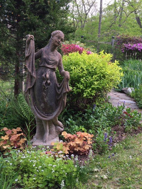 garden statue