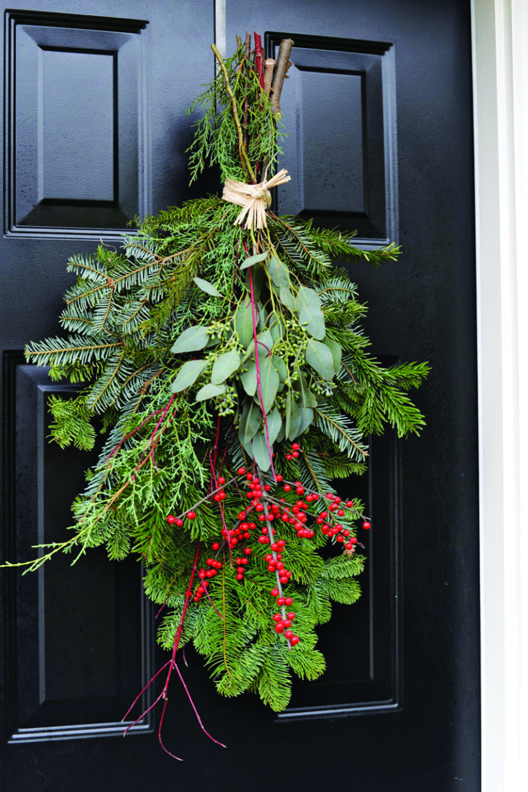 Make A DIY Christmas Wreath 6 Design Ideas For A Welcoming Winter   FG203GPOD16  Ctsy Of Cherry Ong 768x1151 