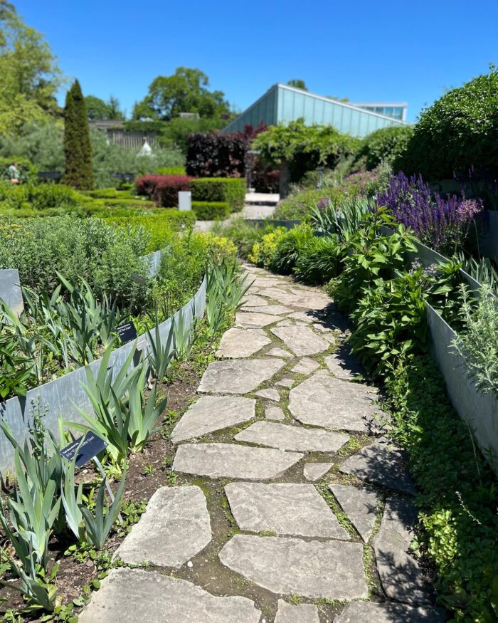GPOD on the Road: Toronto Botanical Garden - Fine Gardening
