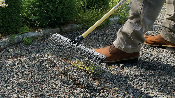 Groundskeeper II shrub rake