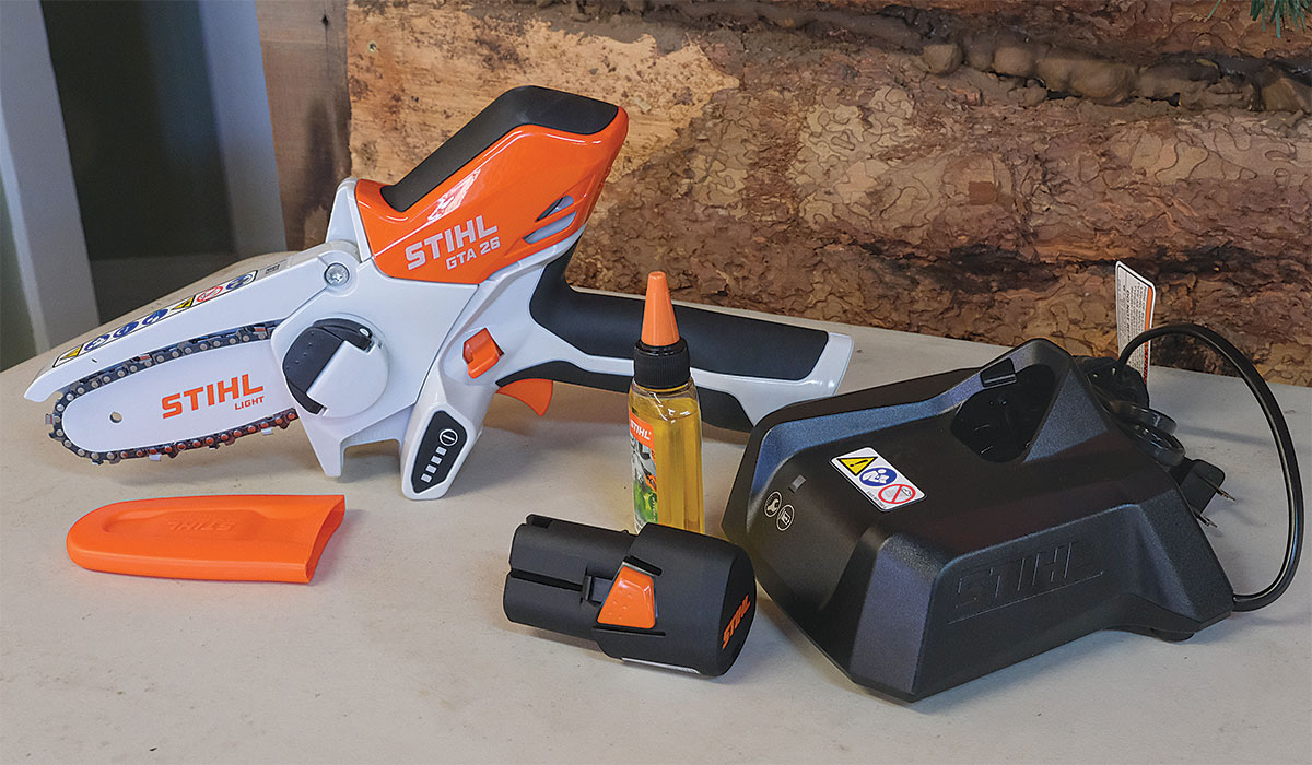 STIHL GTA 26 Handheld Pruner Saw Battery Powered WITH Case & Charger FREE  SHIP